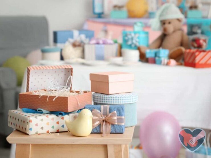 How Much to Spend on Baby Shower Gift